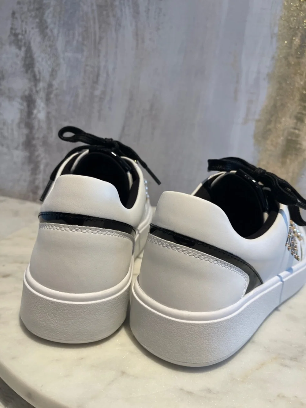 Karl Lagerfeld White and Black Pearl-Trim Sneakers - Picture 4 of 10